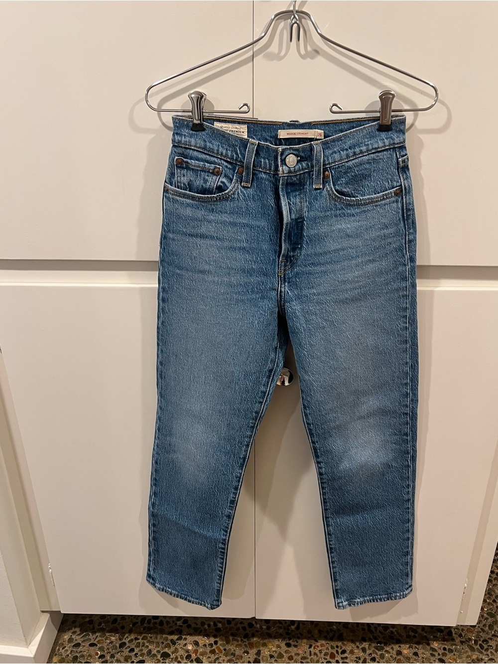 Levi's Women's Slim Straight Jeans - Classic Blue Denim